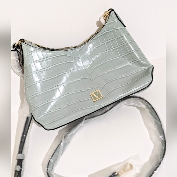 Nip luxury VS mint iceberg gold tone crossbody purse faux croc v monogram - Picture 3 of 5